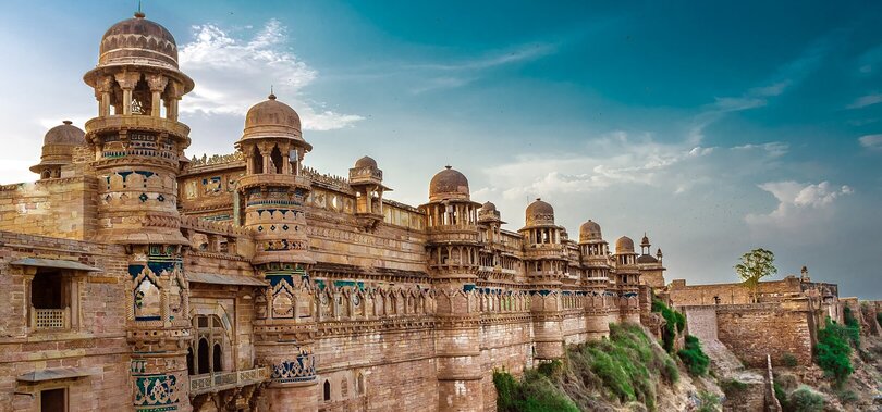 Gwalior Fort –  Make tour for the Gibraltar of Great India